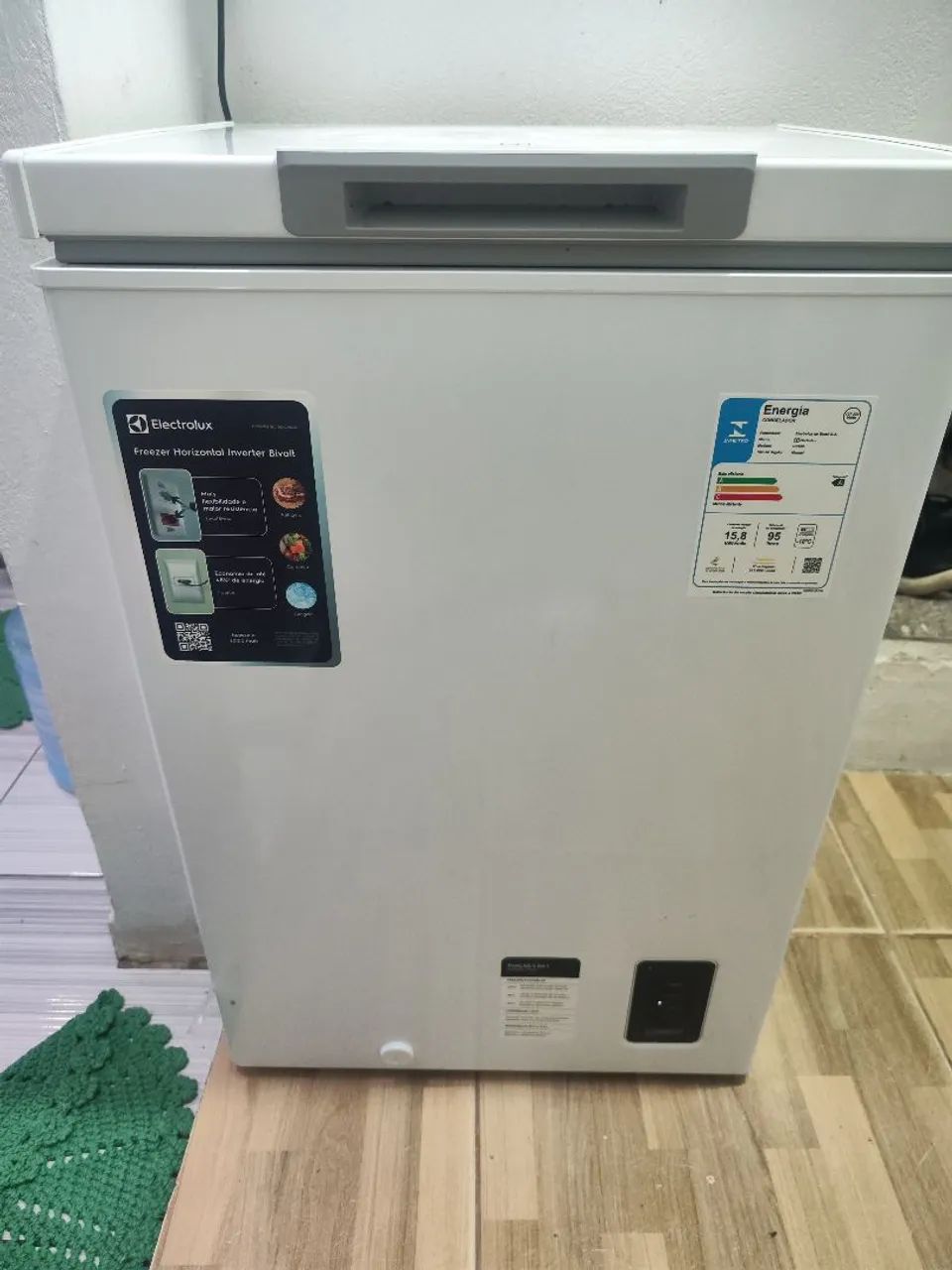 Freezer vertical Eletrolux 