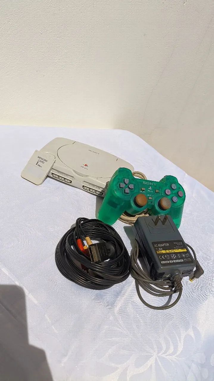 Vendo Playstation one completo 