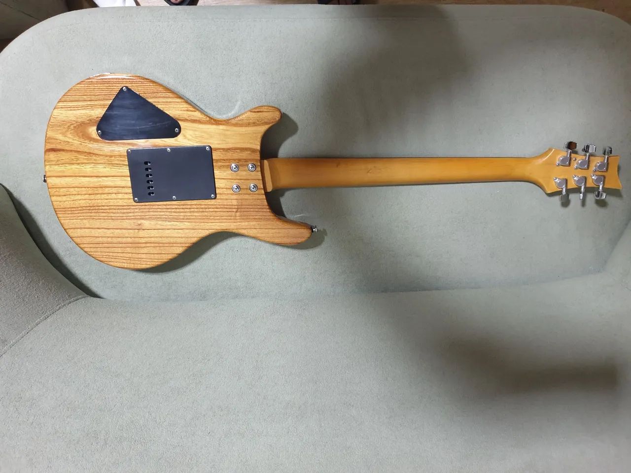 Guitarra T. Johnson - Foto 4