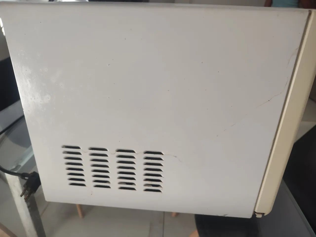 Microondas Eletrolux MEF41 COM DEFEITO - Foto 5