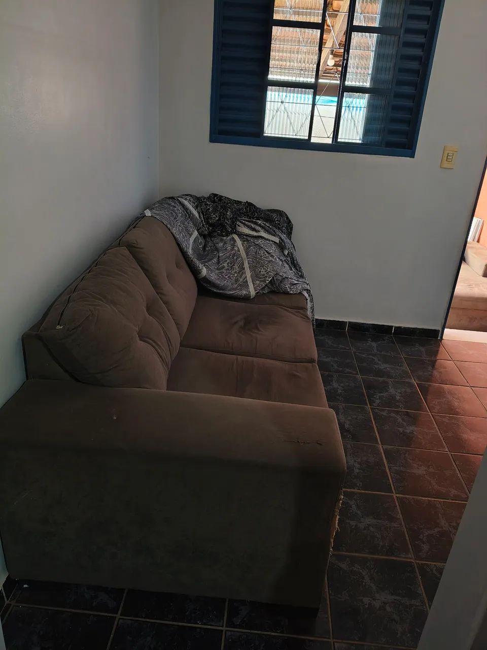 Vendendo um sofá e um guarda roupa  - Foto 3