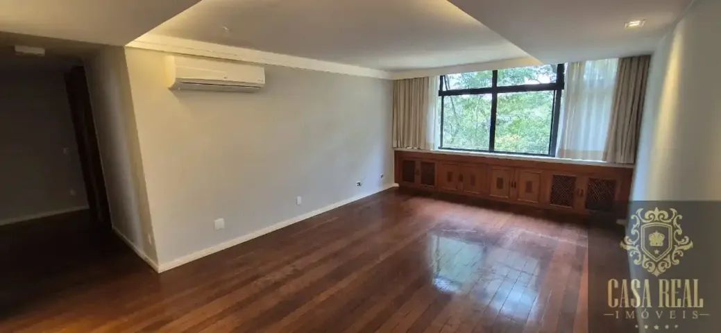 Apartamento 4 QTS - SQN 203