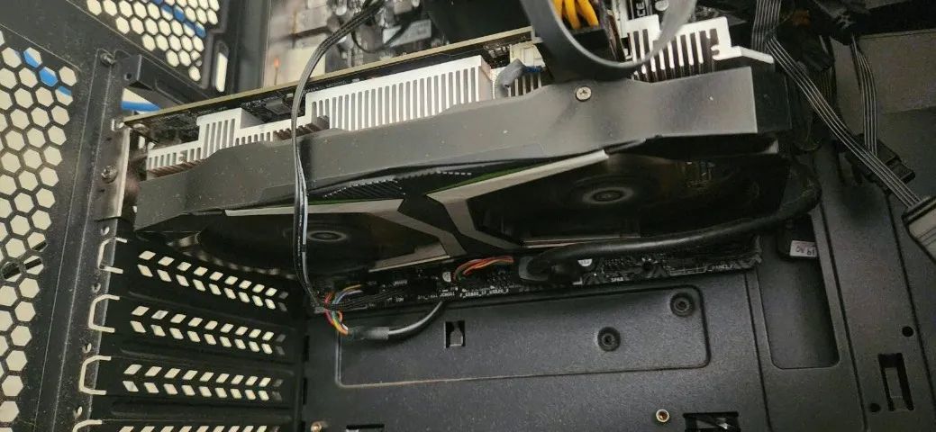 Placa de video RTX 2060 Super - Foto 2
