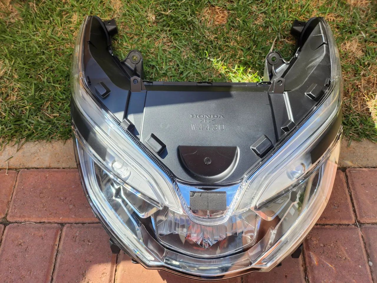 Farol PCX 150