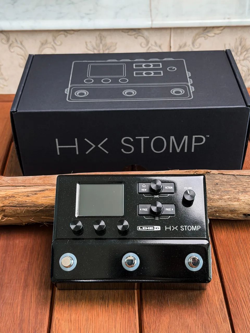 Pedaleira HX Stomp Line 6
