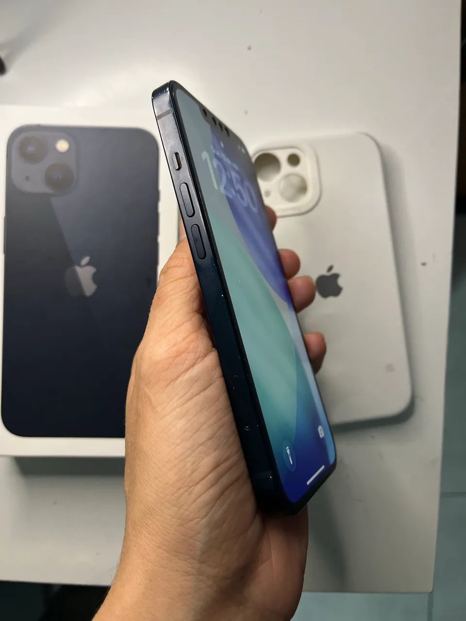IPhone 13 128GB Impecável + Caixa e Carre Original Apple  - Foto 5