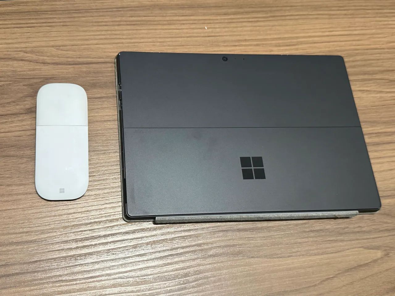 Microsoft Surface Pro 6 (Intel Core i7-8650U, 8 GB de RAM e 256 GB de SSD) - Foto 4