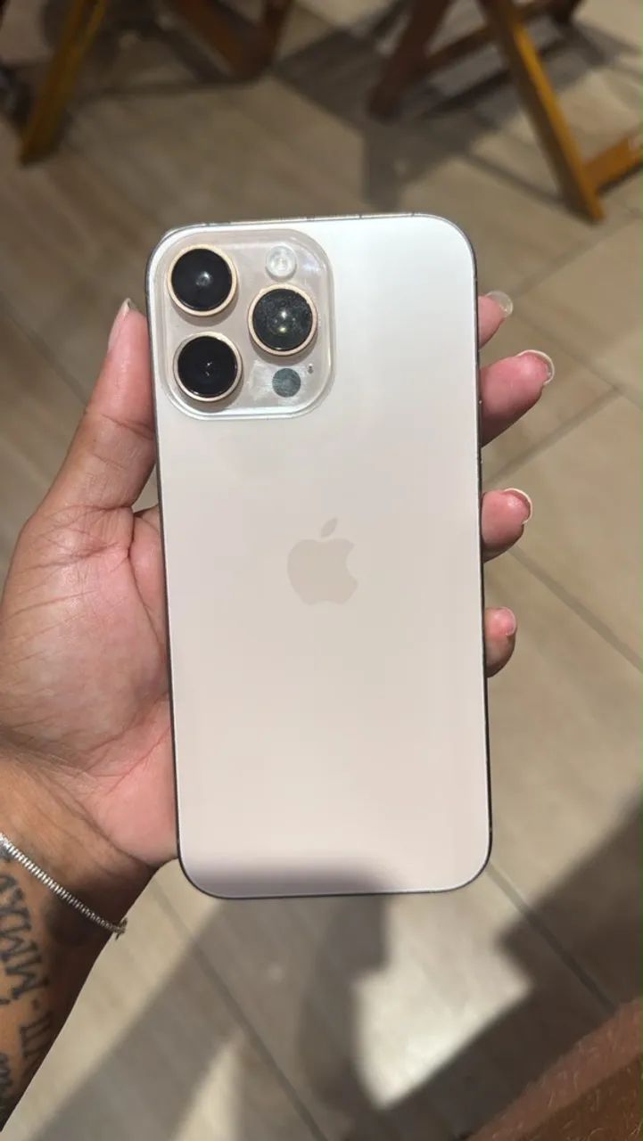 iPhone 16 pro max  - Foto 2