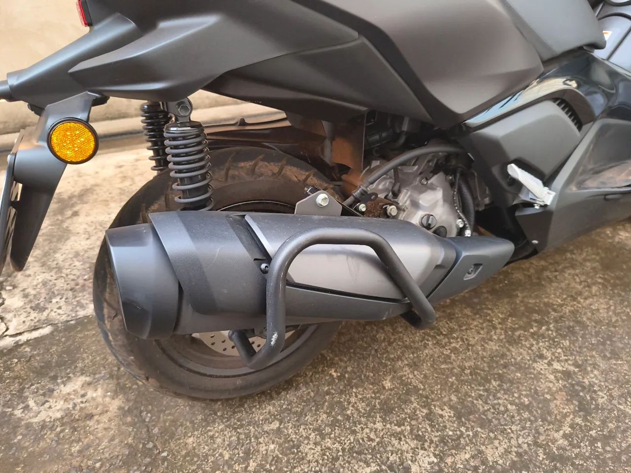 XMAX 300cc - Foto 3
