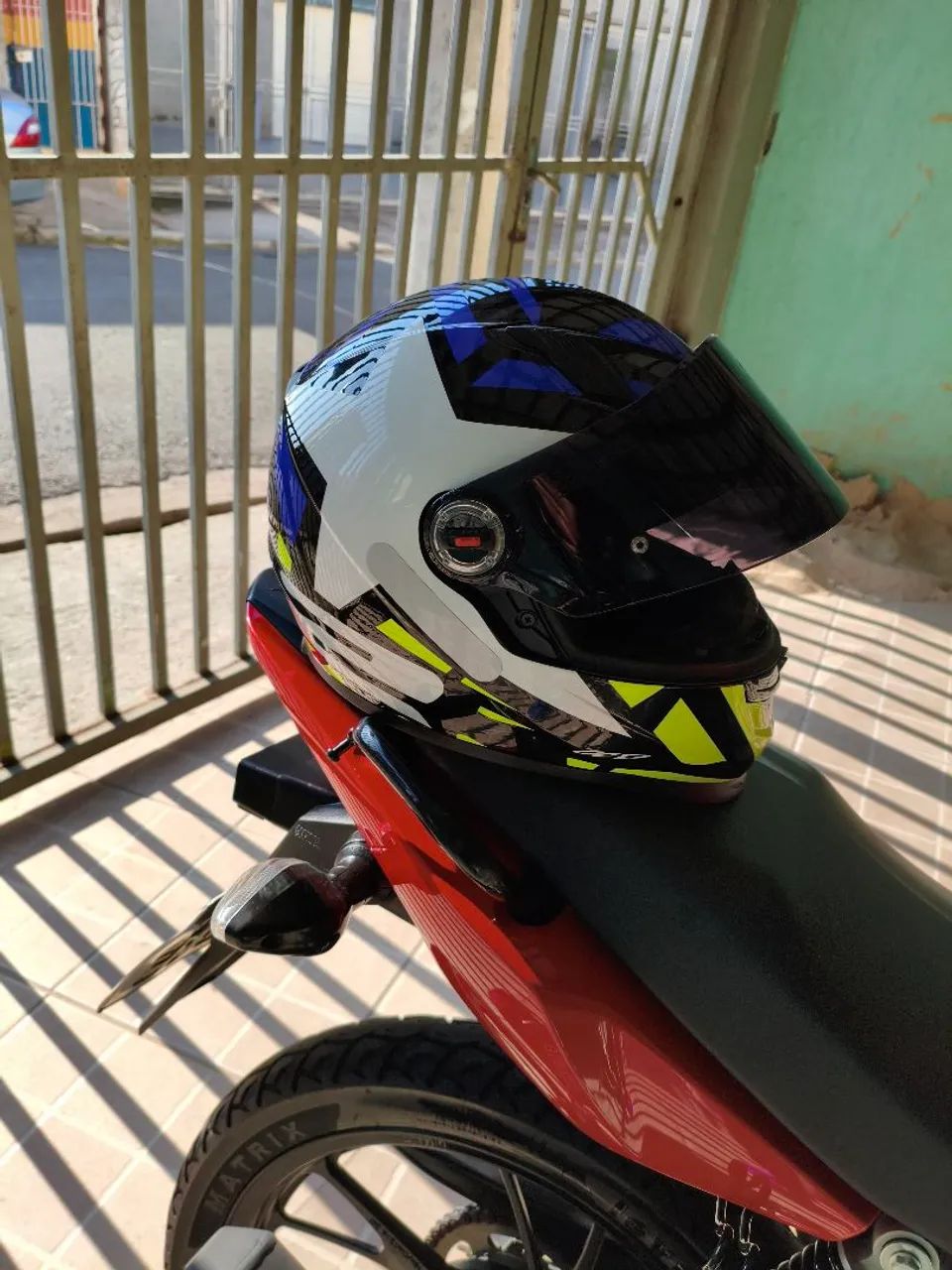 Vendo capacete LS2 tamanho 62 - Foto 3