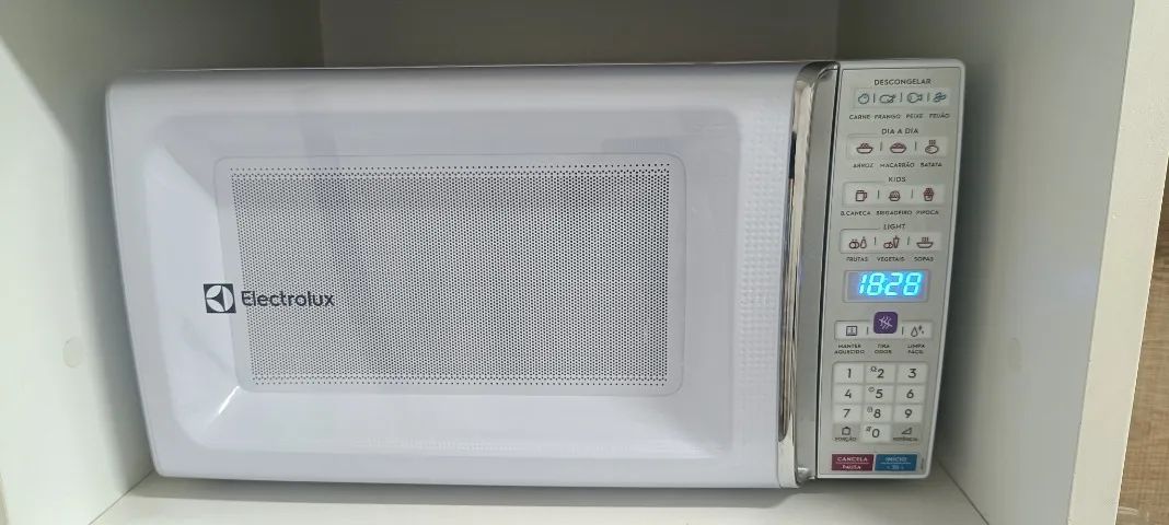 Microondas Electrolux Semi Novo - Impecável 