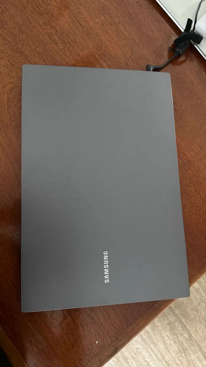 Vendo notebook Samsung 