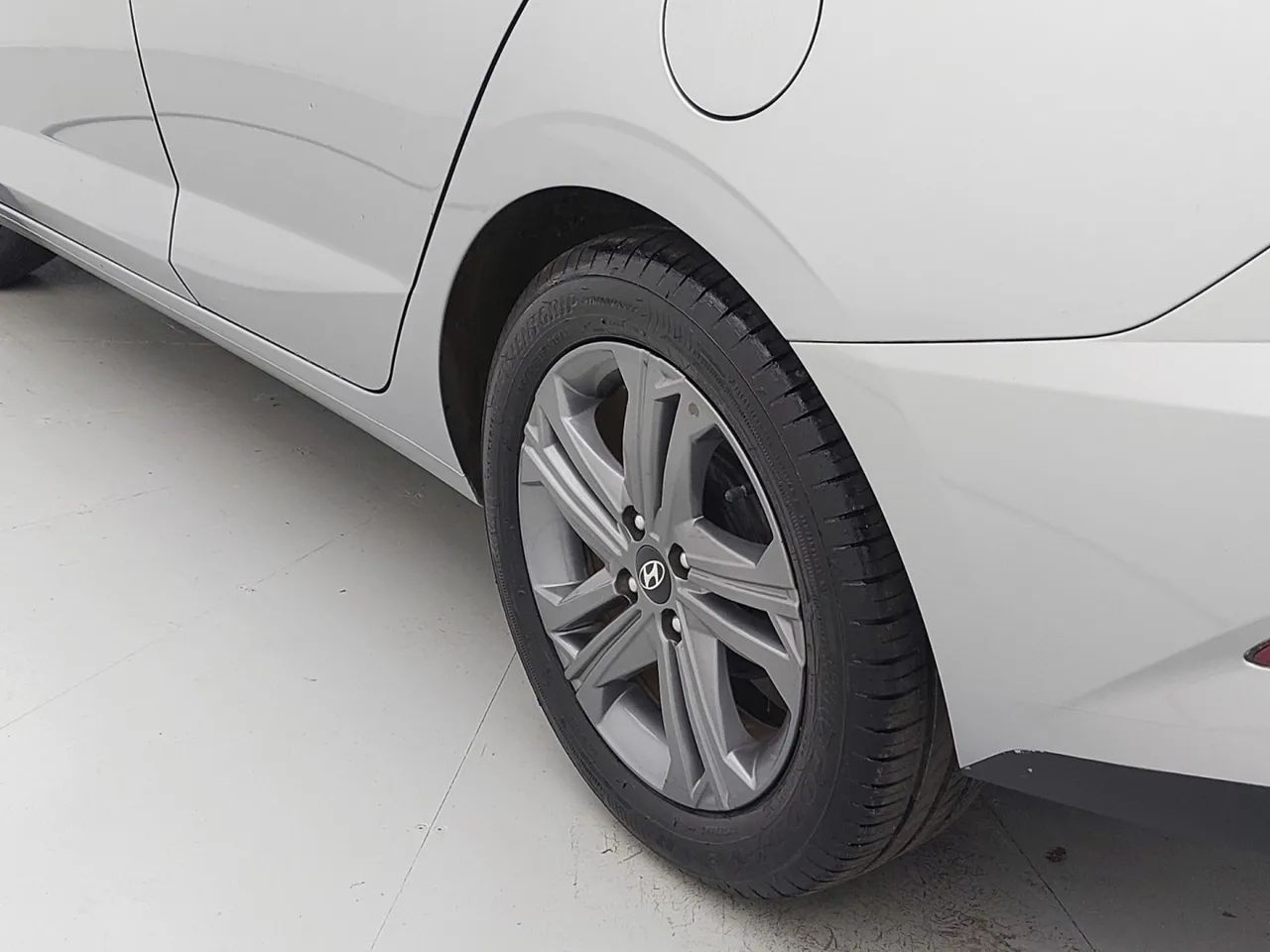 Hyundai HB20S Limited 1.0 TB Flex 12V Aut., foto 12 de 18