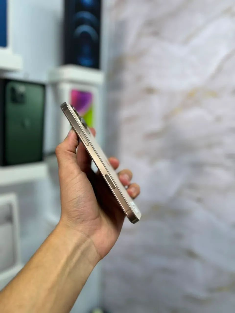 iPhone 14 Pro Max - 256GB <br>?3.599,00 - Foto 3