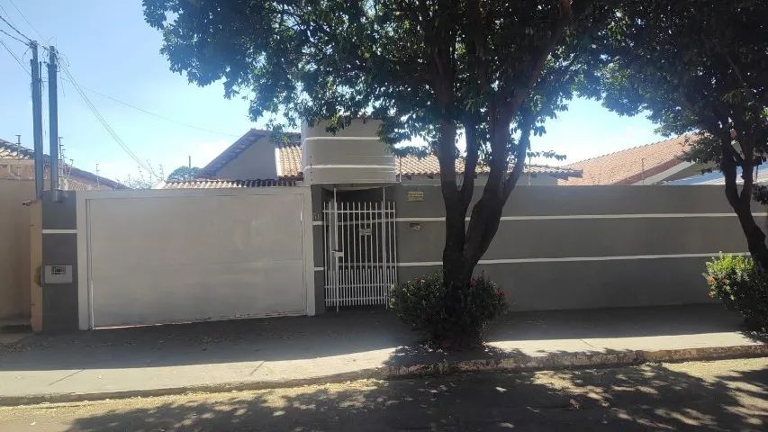 Casa Térrea 3 quarto sendo 1 suíte