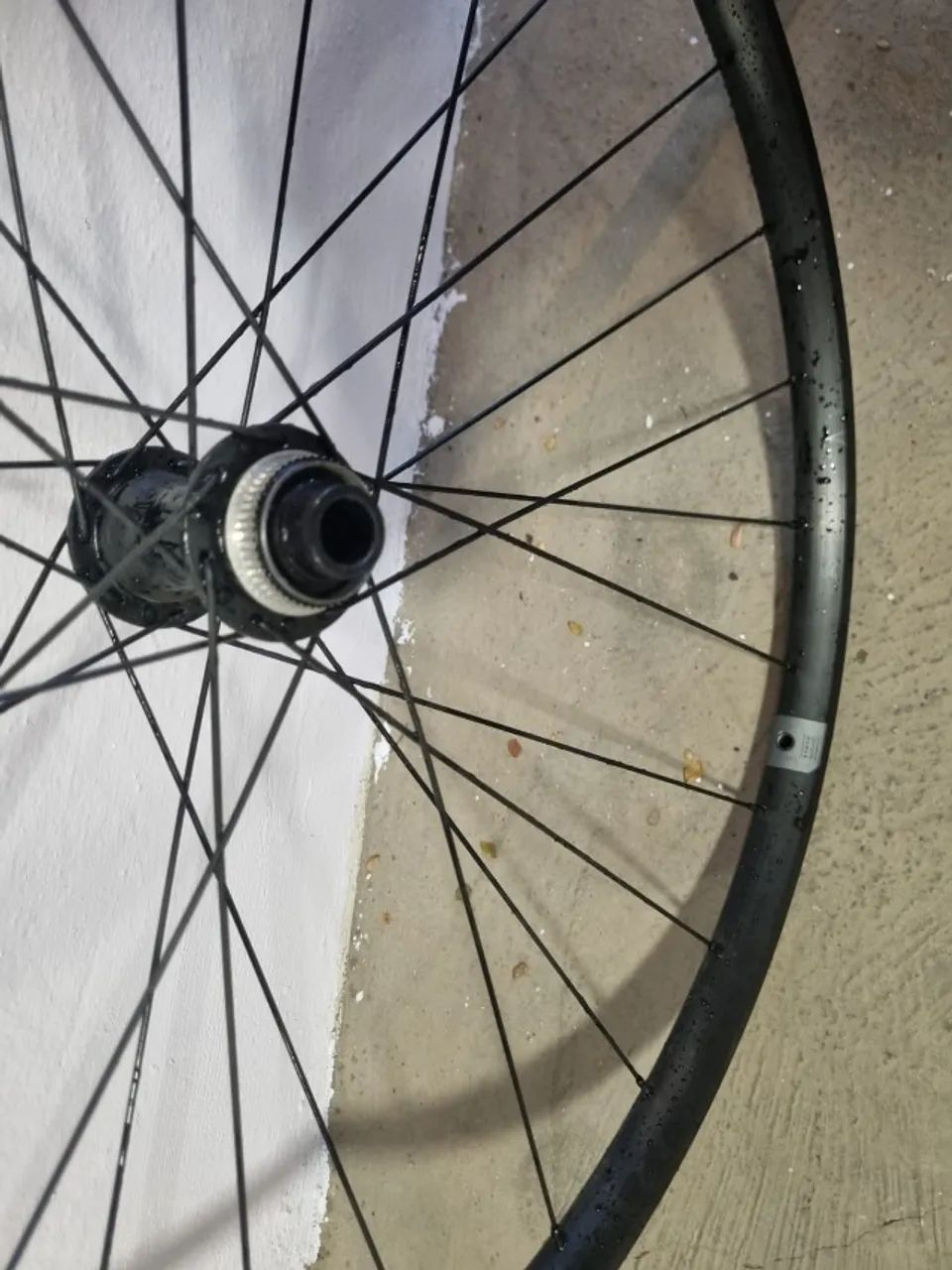Rodas Specialized Stout Black Par aro 29 - Foto 3
