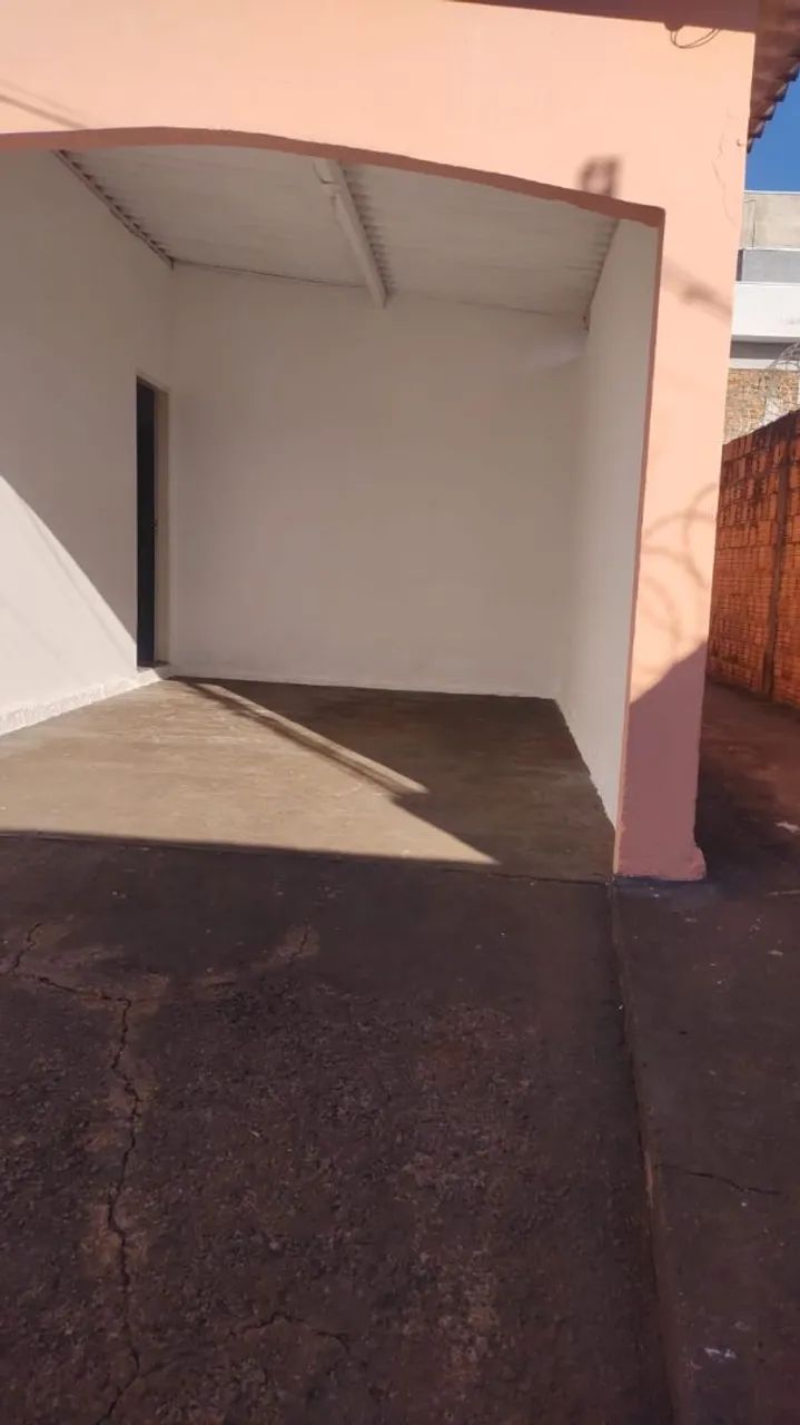 Aluga-se casa com 3 quartos na Vila Industrial  - Foto 4