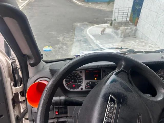 Iveco Daily Chassi 35s14 2P (e5) 2015 - Foto 3