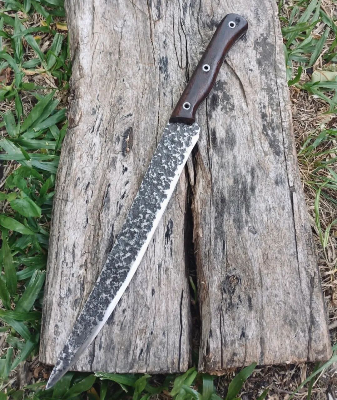 Faca Churrasqueiro Chefe Profissional em Aço Forjado com Cabo em Madeira - Foto 4