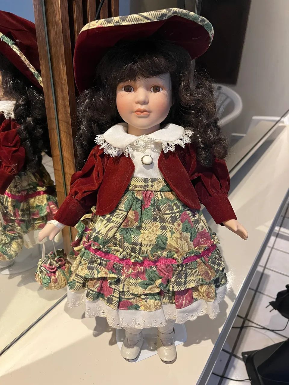Boneca de porcelana belíssima! - Foto 2