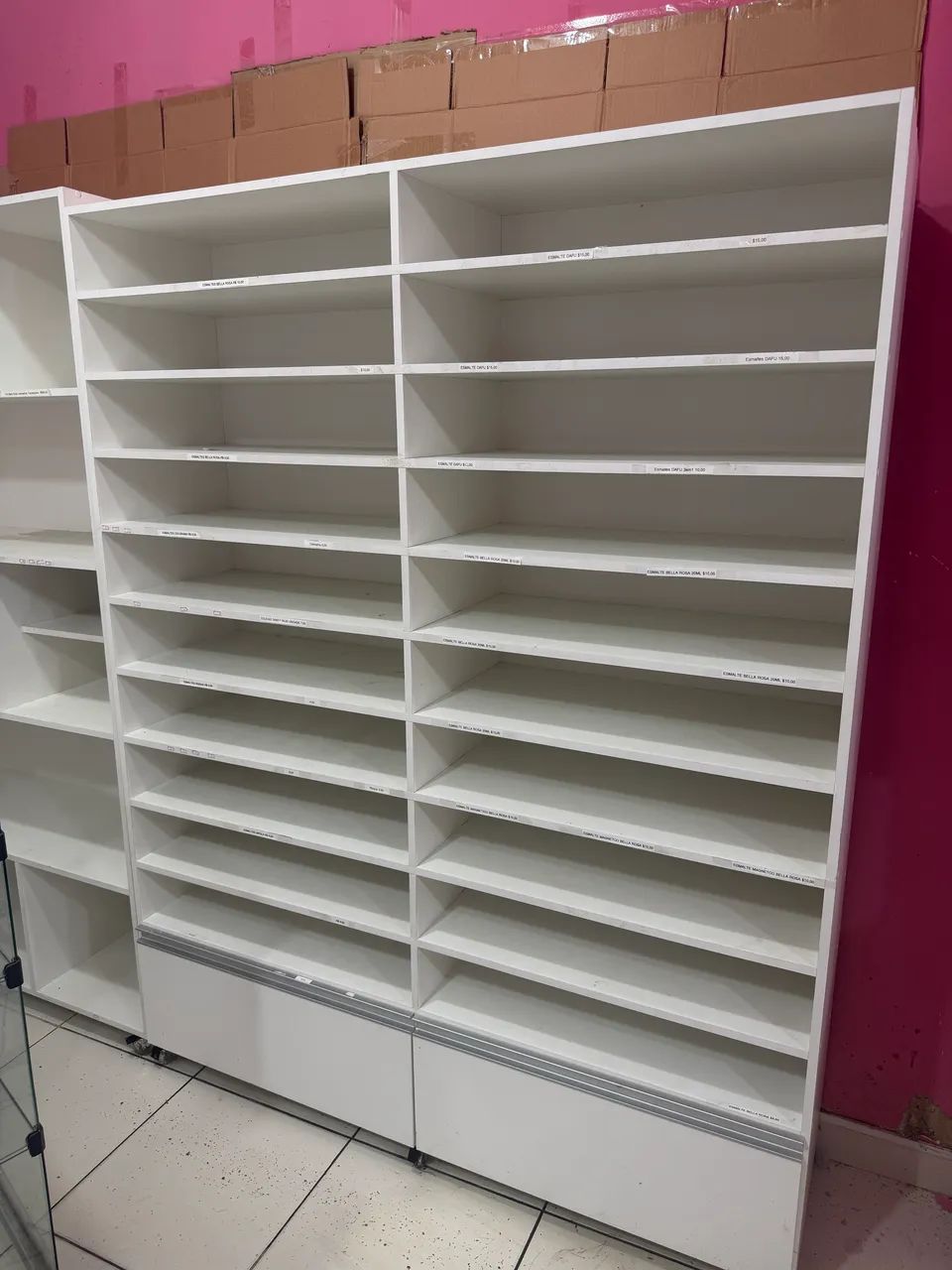 VENDO MÓVEIS PARA LOJA