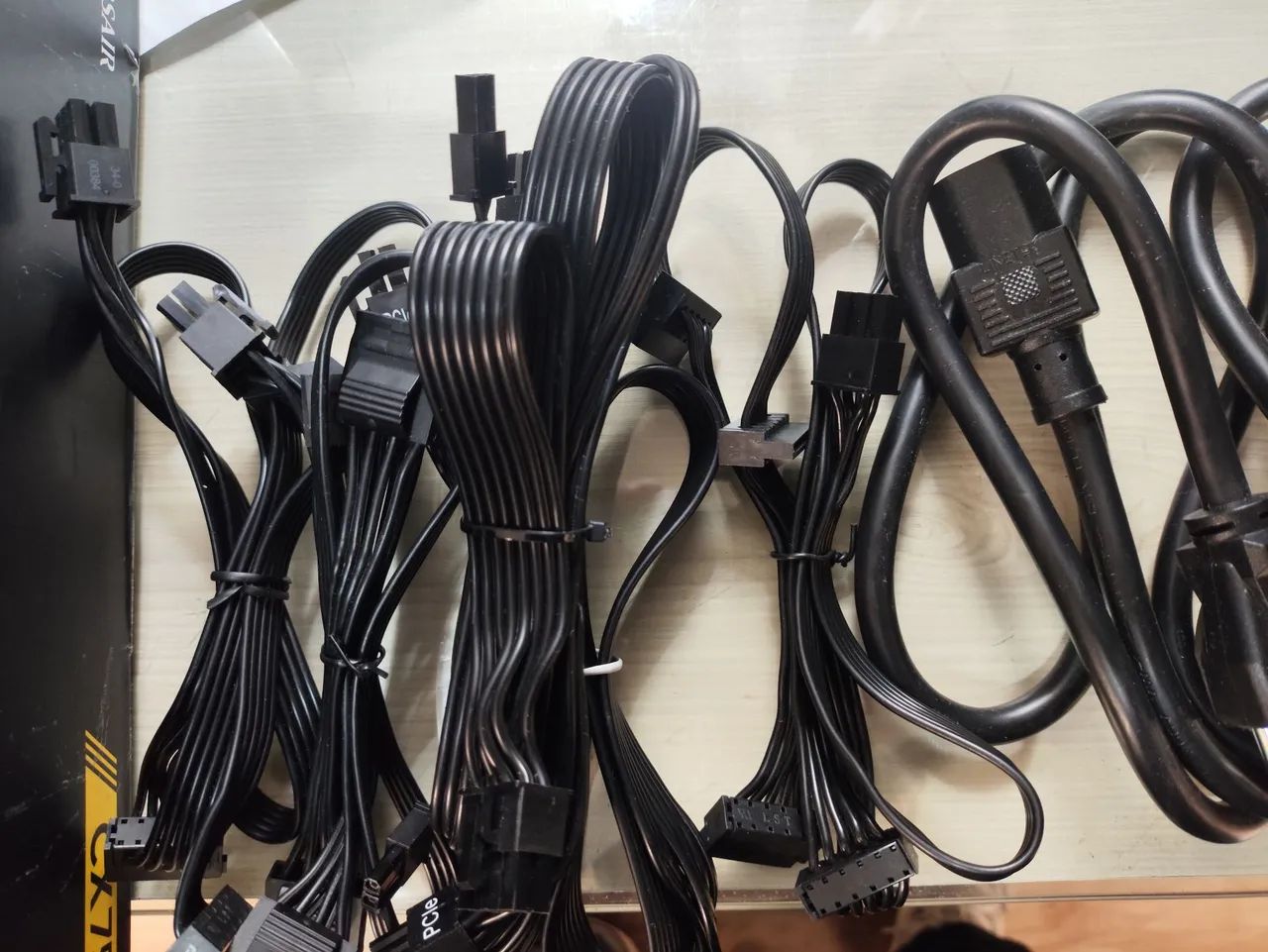 Fonte Corsair cx750M semi modular (defeito) - Foto 2