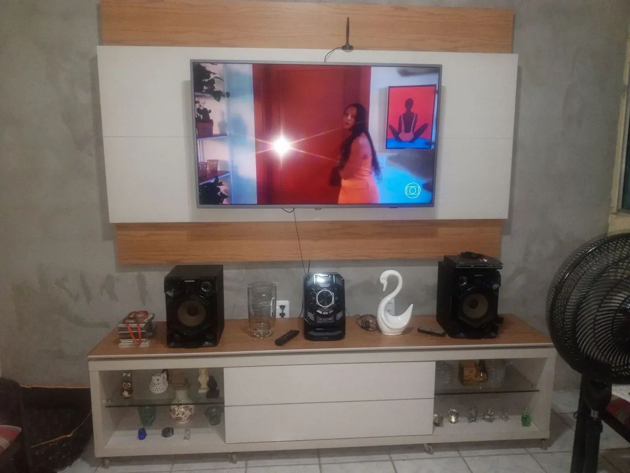 Vendo  painel com  rack