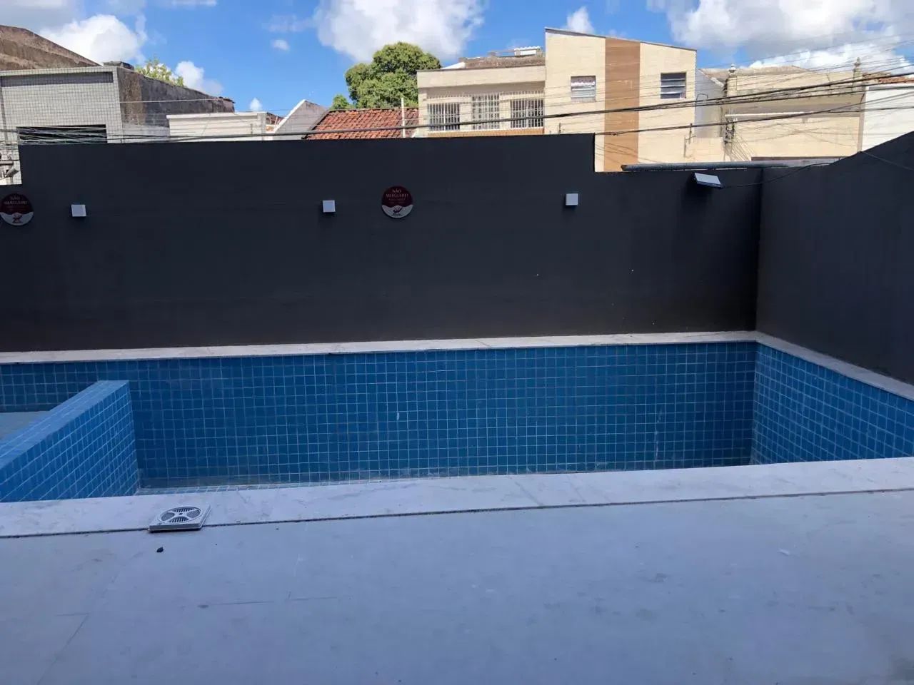 Apartamento 2/4 no Farol, prédio novo. - Foto 4