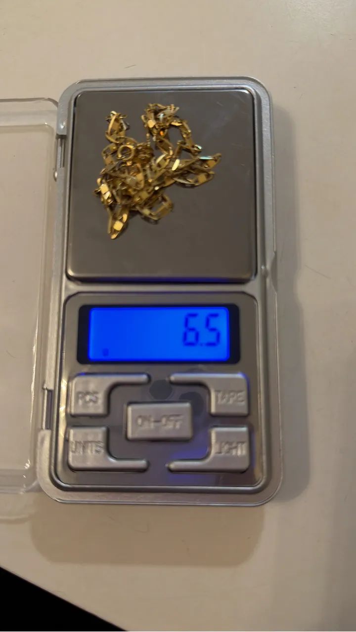 Conjunto piastrine cordão e pulseira 