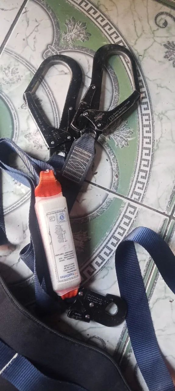 Sinto de segurança com talabarte  - Foto 3