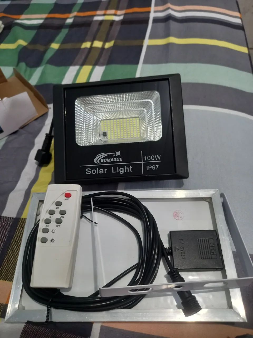 Refletor de led solar 100w  - Foto 3