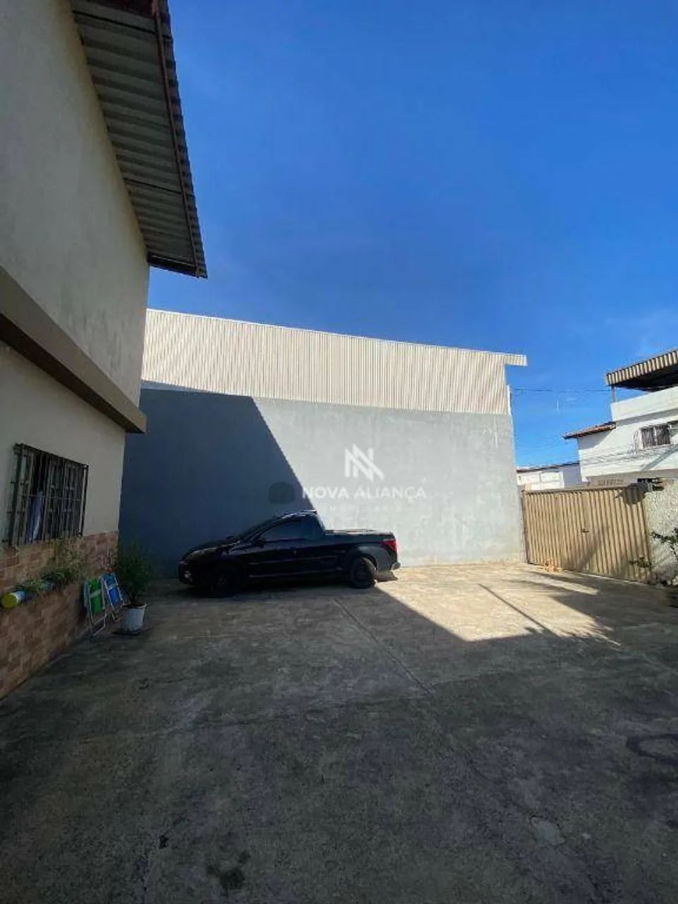 Casa com 3 quartos para alugar, 370 m² - Cobilândia - Vila Velha/ES - Foto 4