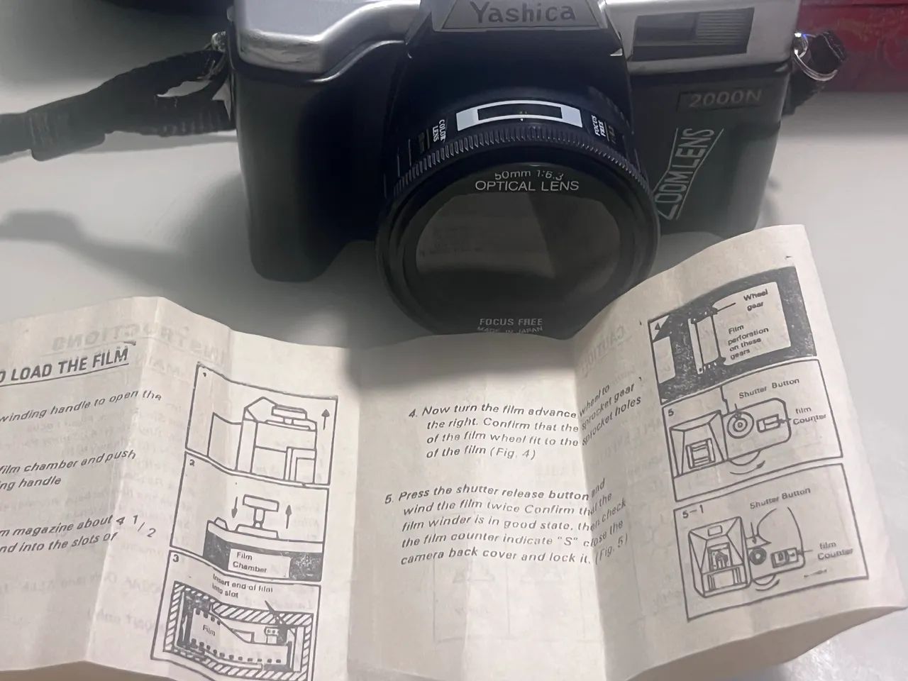 câmera analógica da marca Yashica - Foto 5