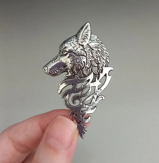 Pin Broche de Lobo (novo)