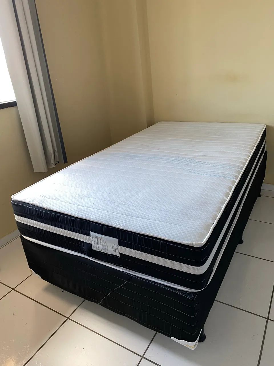 Cama Solteirão - Excelente Estado - R$ 800