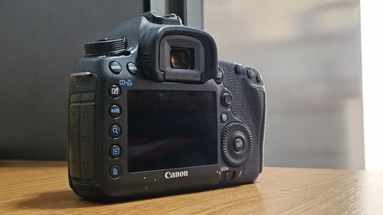 Camera Canon 5D mark 3 - Foto 2