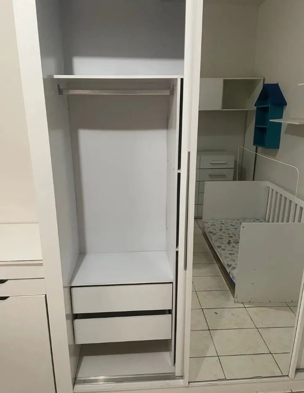 Guarda roupa com espelho  - Foto 2
