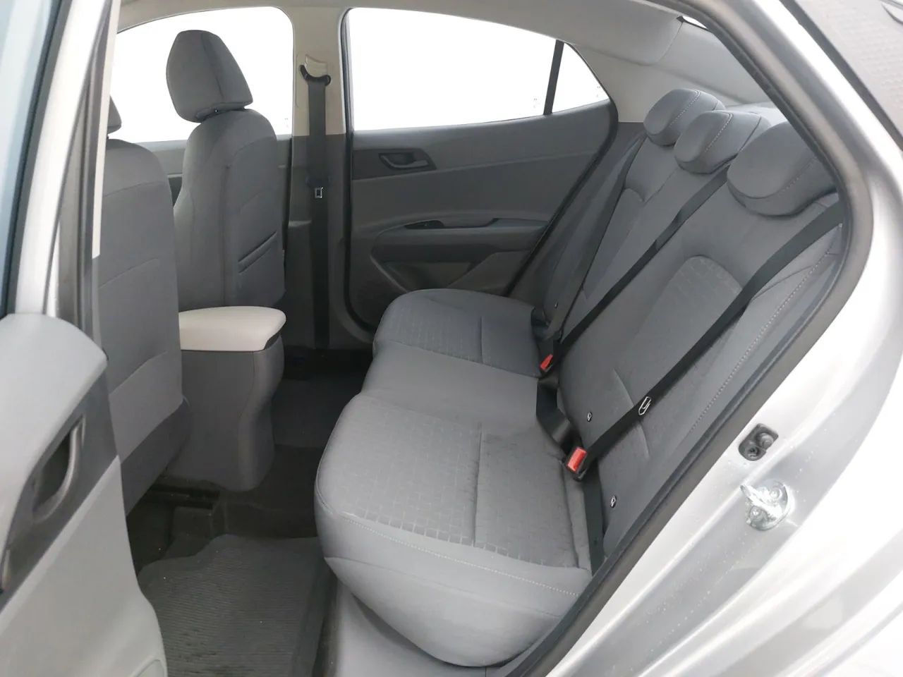 Hyundai HB20S Limited 1.0 TB Flex 12V Aut., foto 17 de 18