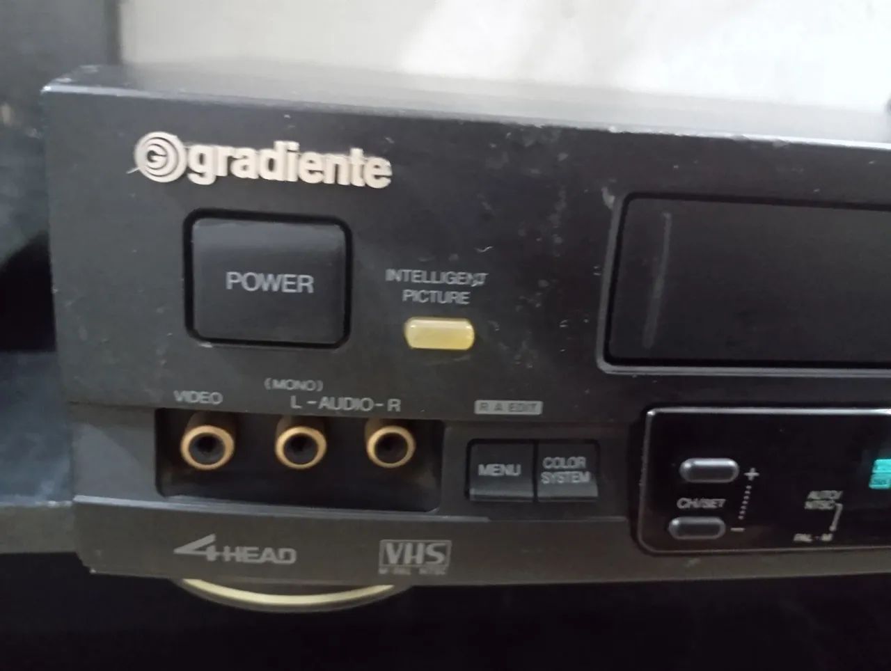 Vídeo cassete Gradiente estéreo não tem controle - Foto 3