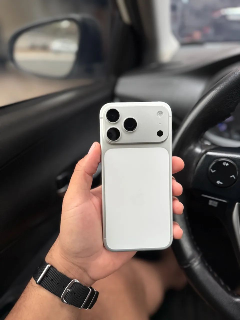 iPhone 17 Pro Max Silver 256gb. NOVO!!!
