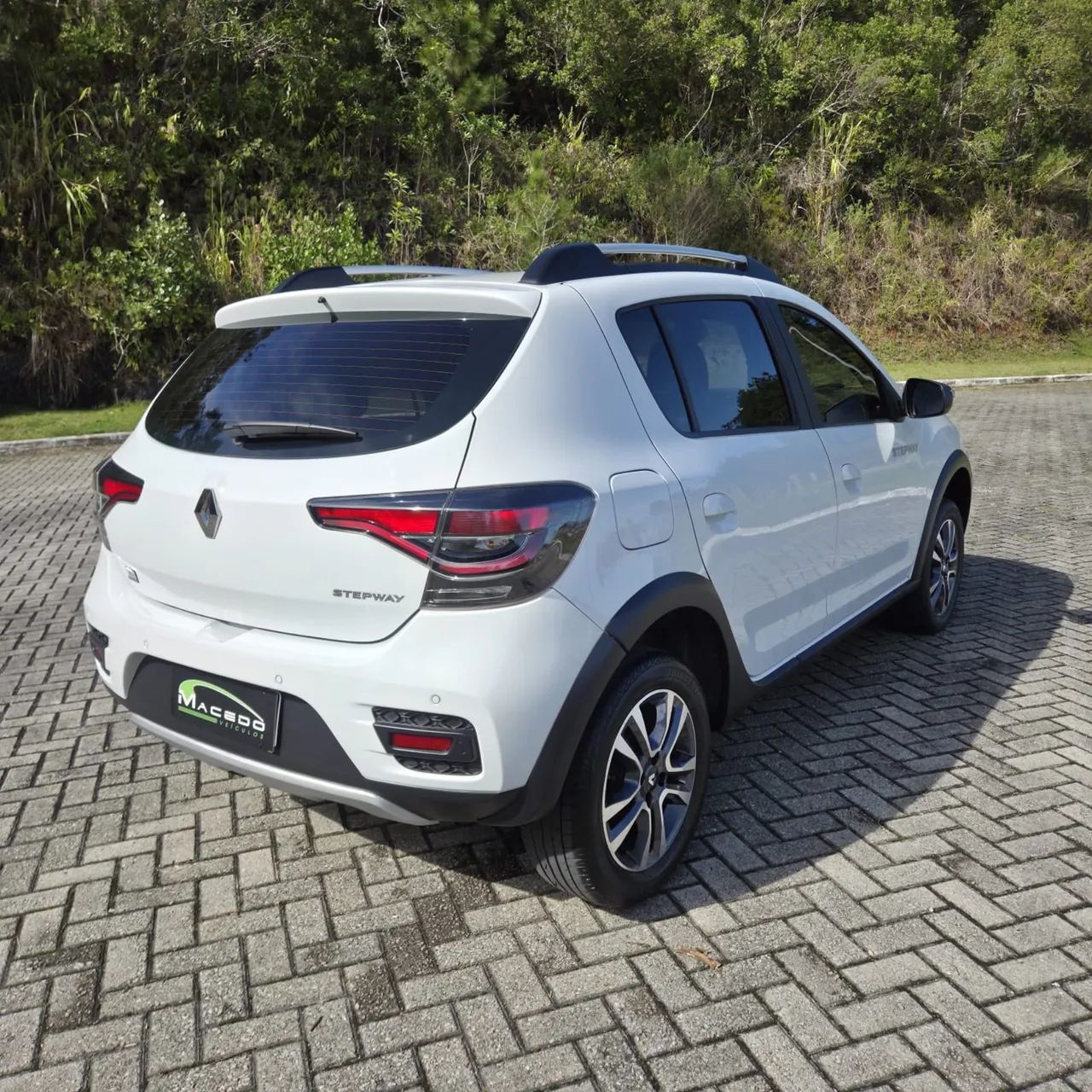 Renault Stepway Iconic Flex 1.6 16V Aut. 2024 - Foto 5
