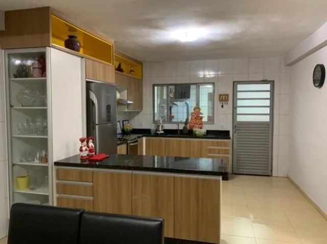 Sobrado-Parque Cuiaba