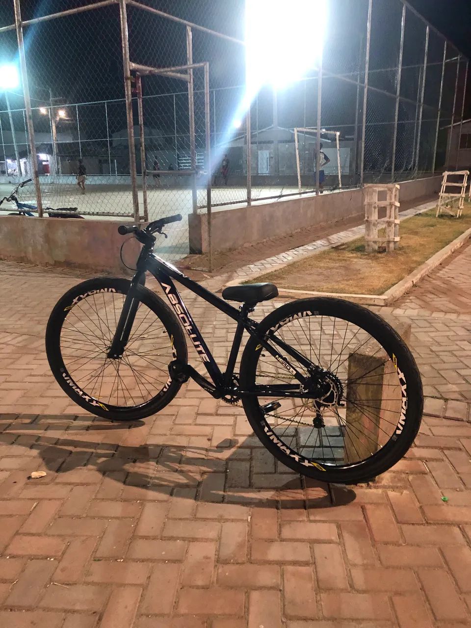bicicleta absolute nero5 aro 29?    