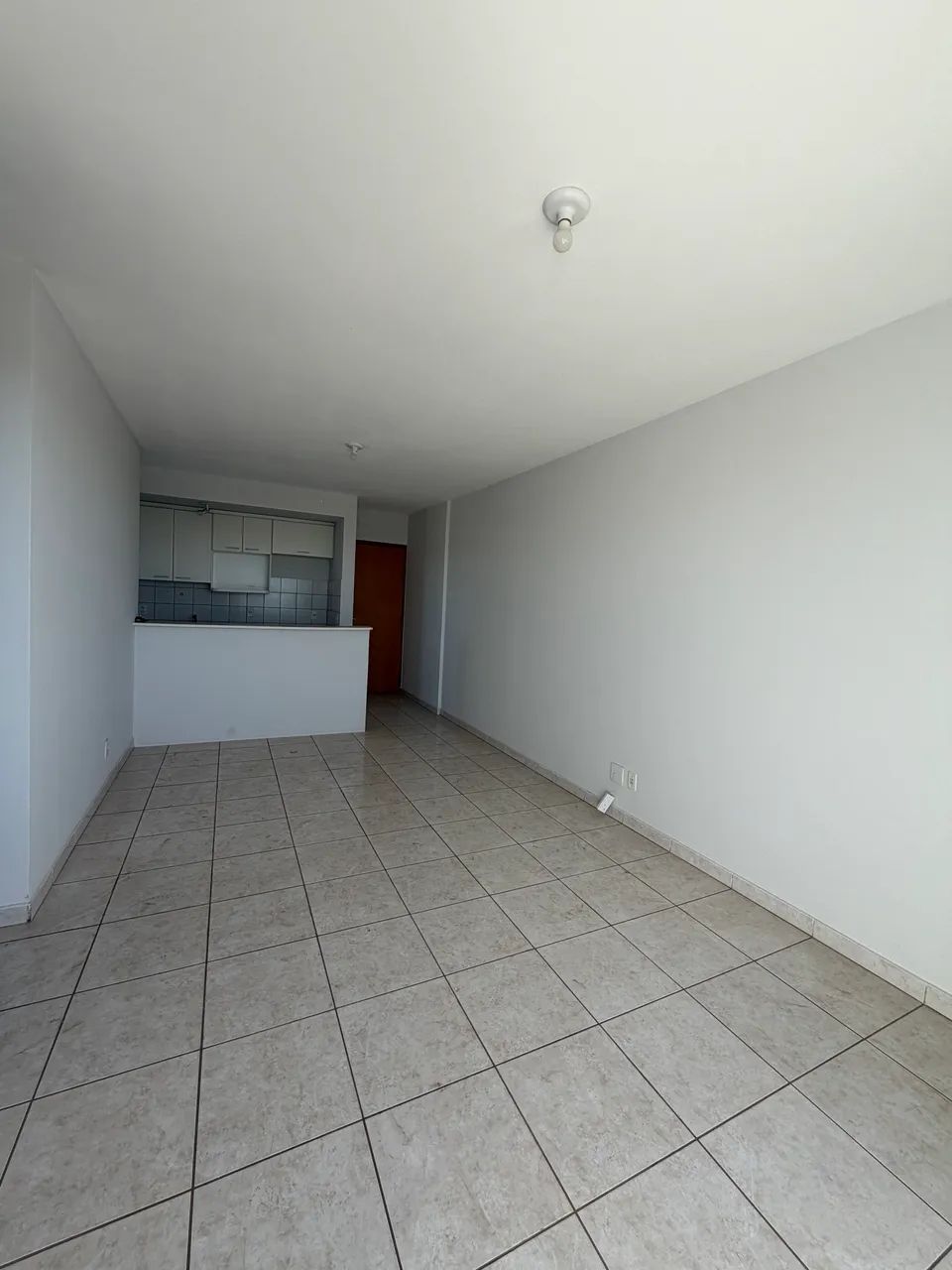 3 QUARTOS SENDO 1 SUÍTE (PQ AMAZÔNIA)