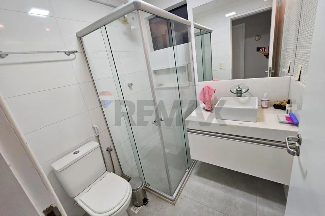 Apartamento na Ponta Verde com 3 Quartos, Dependência Completa, 2 Vagas e Lazer na Cobertu - Foto 5