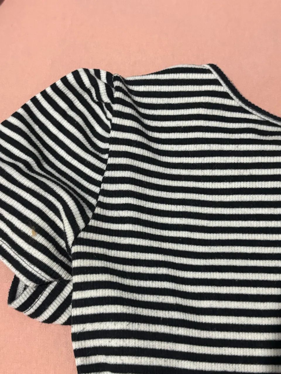 Blusinha Marisa listrada Preto e branco P - Foto 3