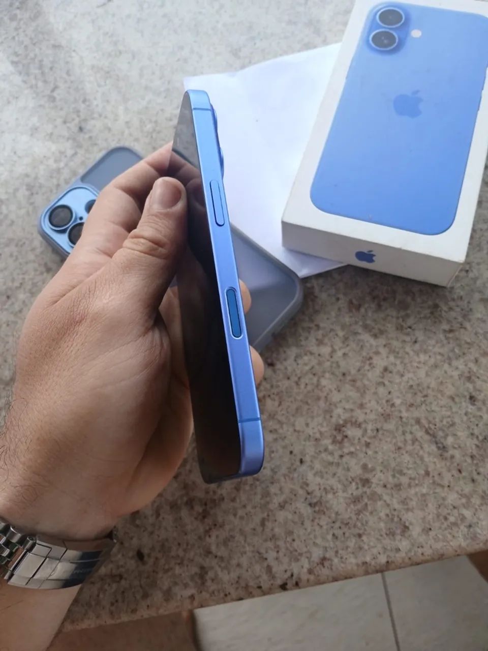 iPhone 16 513 GB garantia Apple  - Foto 2