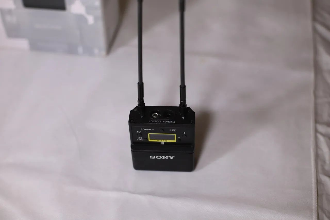 Microfone lapela Sony UWP-D21 novo c nota fiscal  - Foto 5