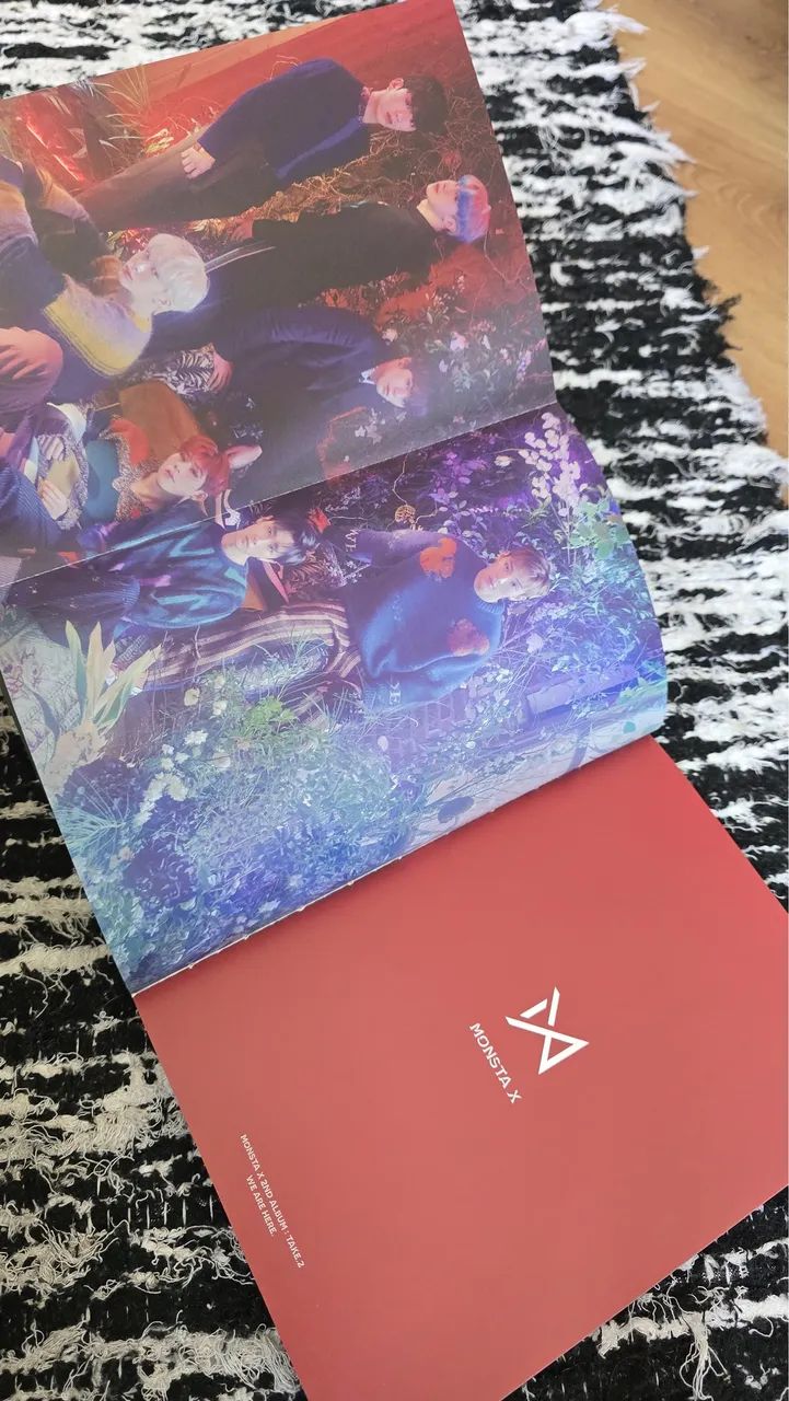 Albuns Monsta X: WE ARE HERE e ARE YOU THERE?   - Foto 5