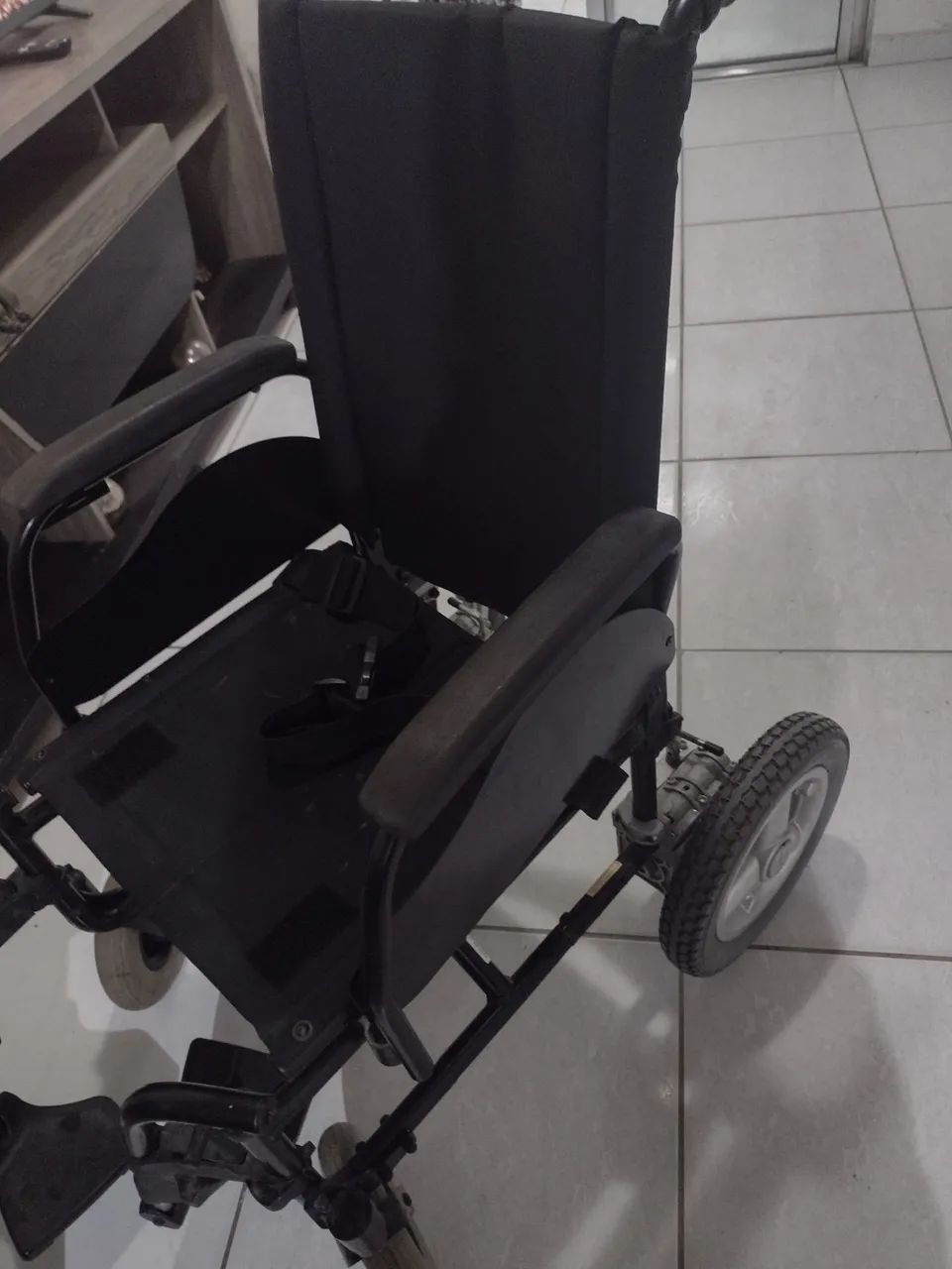 Cadeira de rodas  - Foto 3
